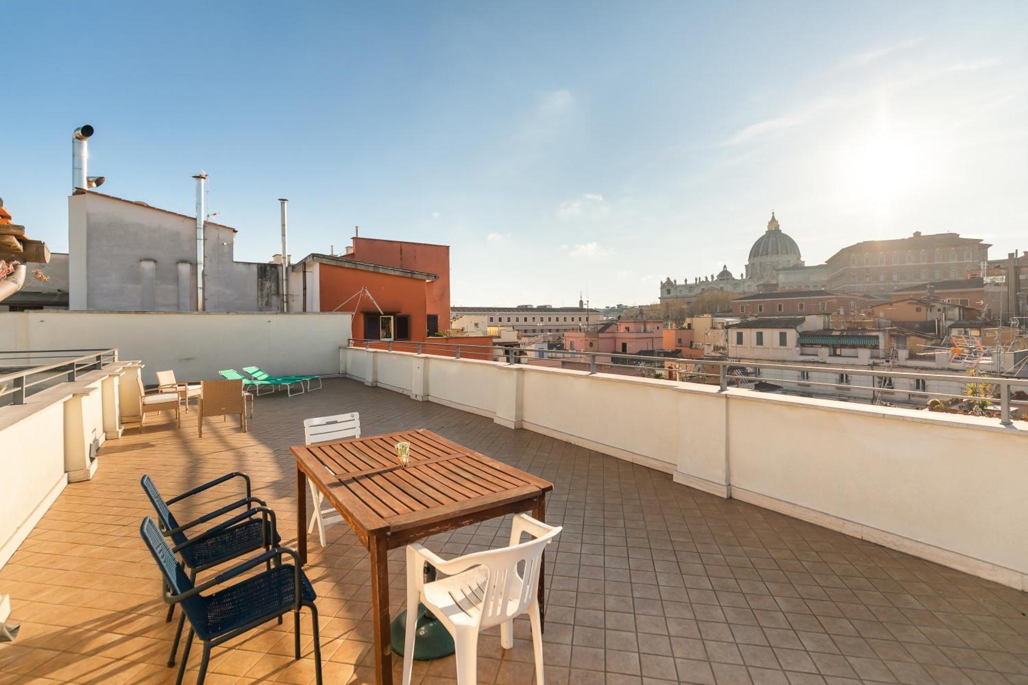 Penthouse In Exclusive Borgo Pio District Apartment Rome Luaran gambar