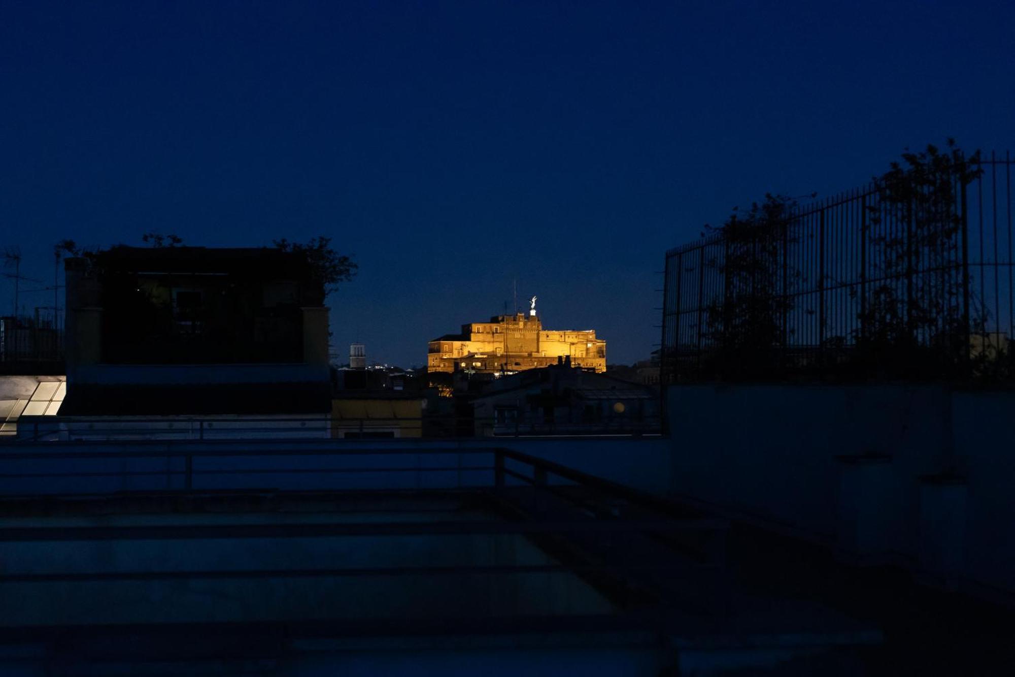 Penthouse In Exclusive Borgo Pio District Apartment Rome Luaran gambar