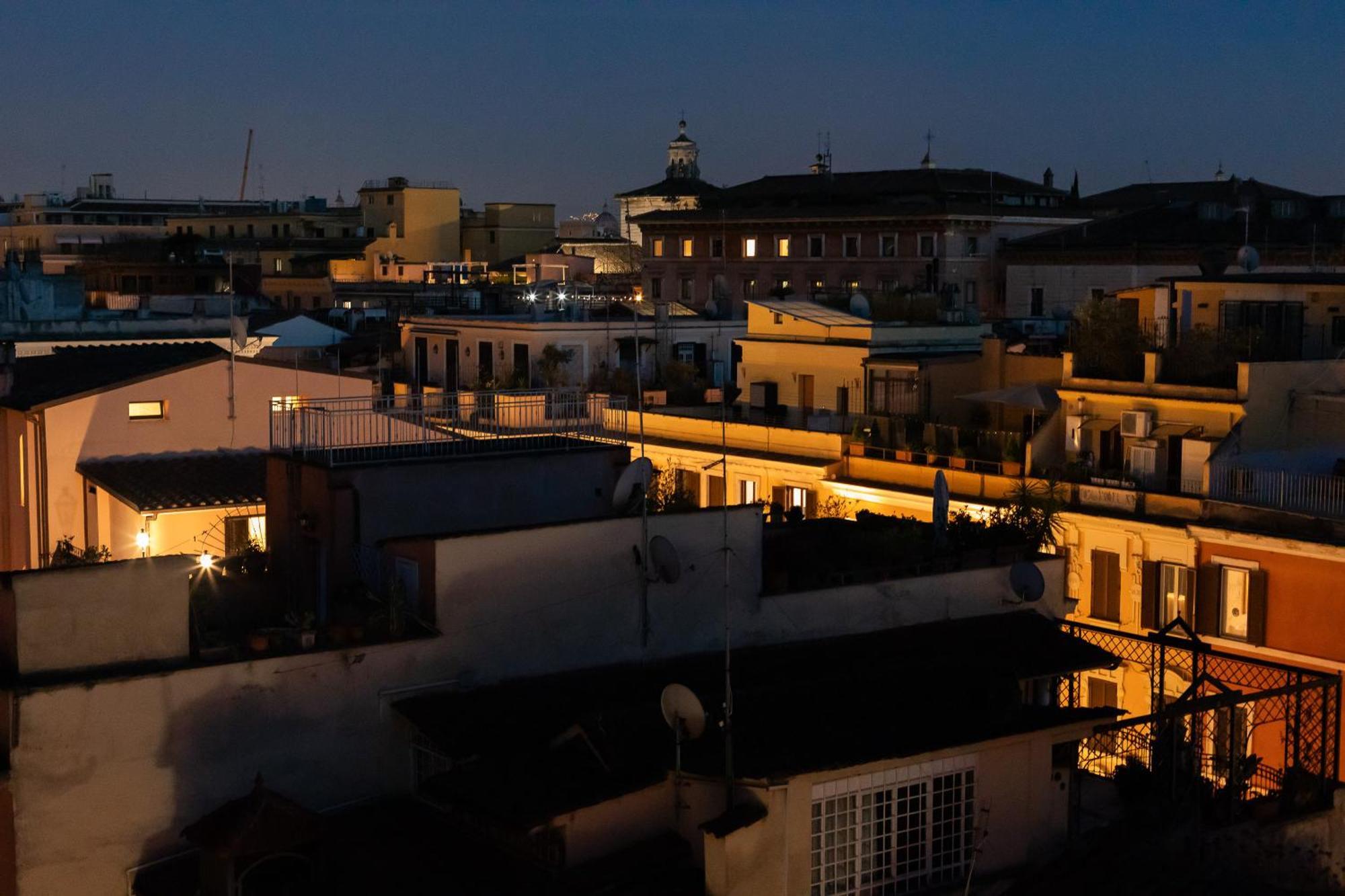 Penthouse In Exclusive Borgo Pio District Apartment Rome Luaran gambar